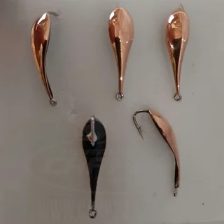 Кобра 4,5см вага: 6,00 -7,00г колір: мідь R